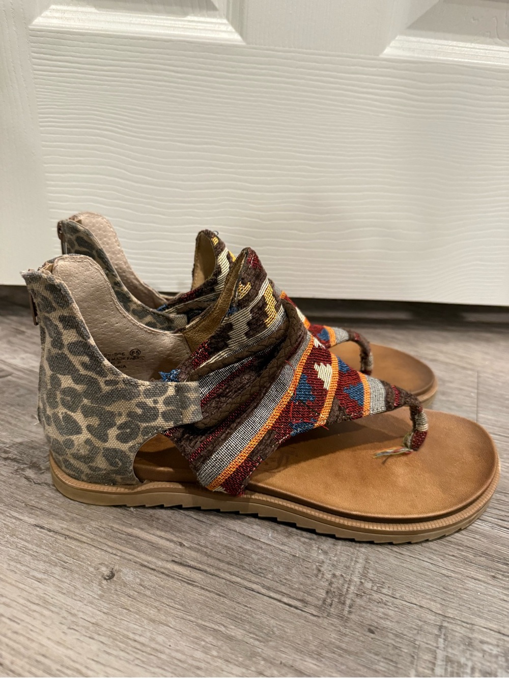 Very G Multicolor Tribal & Leopard Print Toe-Loop Sandals